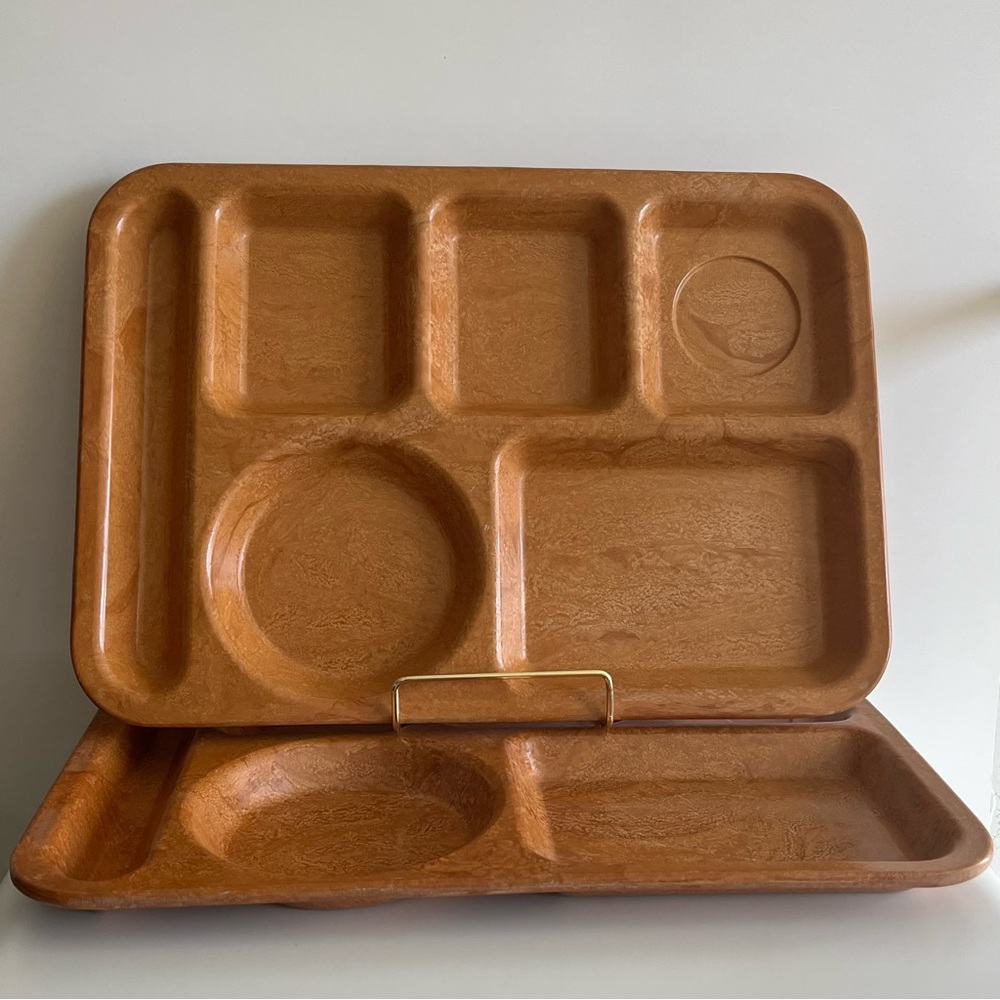 Carlisle 10" x 14" Left Handed ABC Plastic Tan Brown 6 Compartment Tray